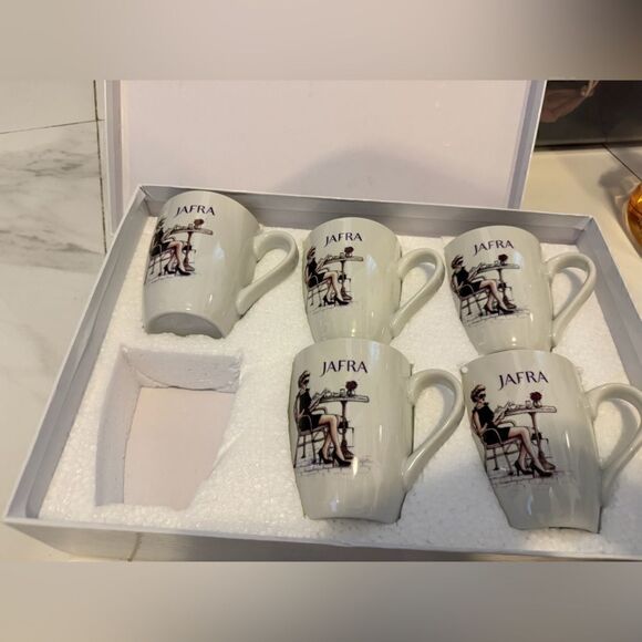 5 jafra mugs #16 - Picture 7 of 8